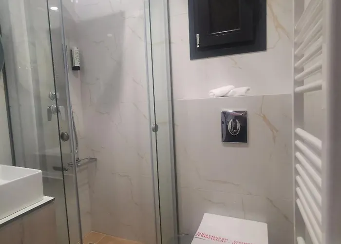 Empress Luxury Residences 4* Volos