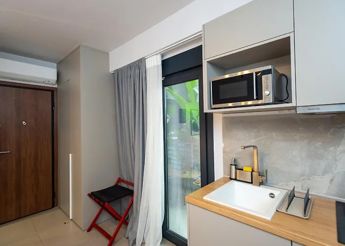 Aparthotel Empress Luxury Residences