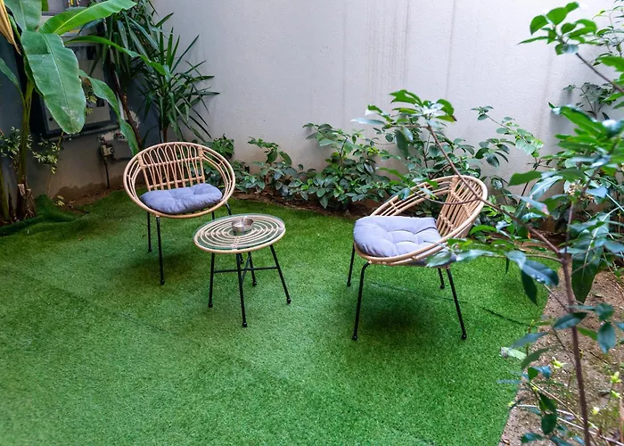 Aparthotel Empress Luxury Residences 4*