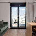 Empress Luxury Residences Aparthotel Volos