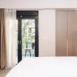 Empress Luxury Residences מלון דירות