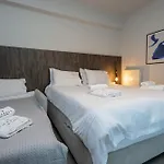 Aparthotel Empress Luxury Residences 4*