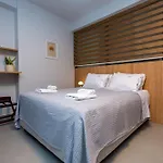 Empress Luxury Residences Aparthotel Volos