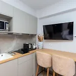 Aparthotel Empress Luxury Residences