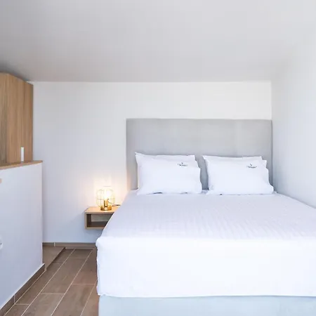Empress Luxury Residences Volos