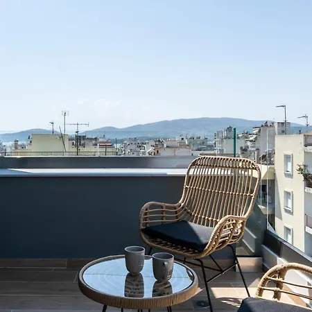 Empress Luxury Residences Aparthotel 4*