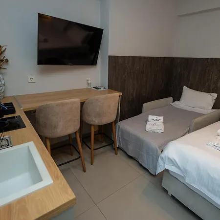 Empress Luxury Residences 4* Βόλος