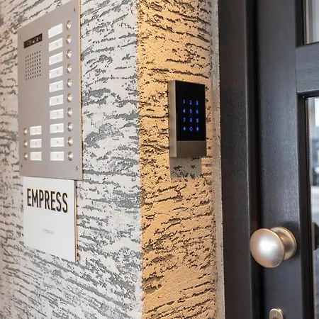 Empress Luxury Residences 4* Volos