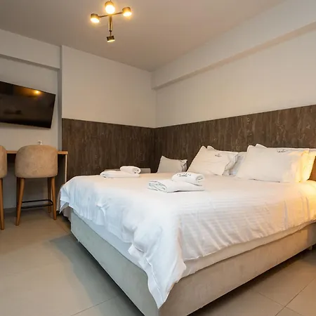 Empress Luxury Residences Aparthotel Volos