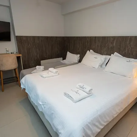 Empress Luxury Residences 4* Volos