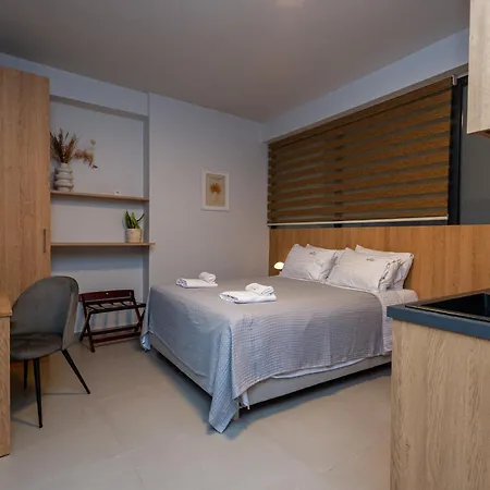 Empress Luxury Residences Aparthotel 4*