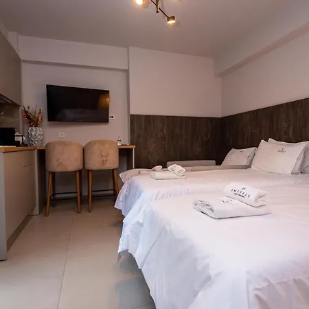 Aparthotel Empress Luxury Residences Volos