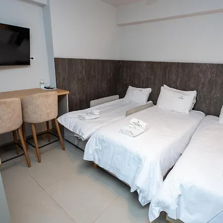 Empress Luxury Residences 4*