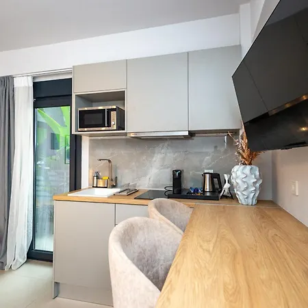 Empress Luxury Residences Volos