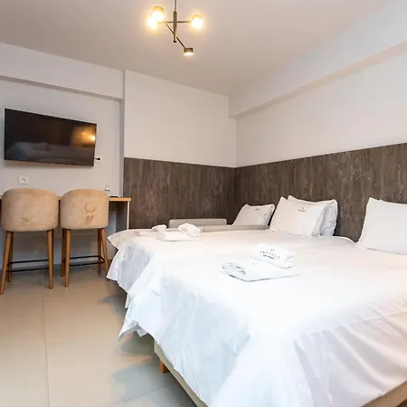 Empress Luxury Residences 4* Volos