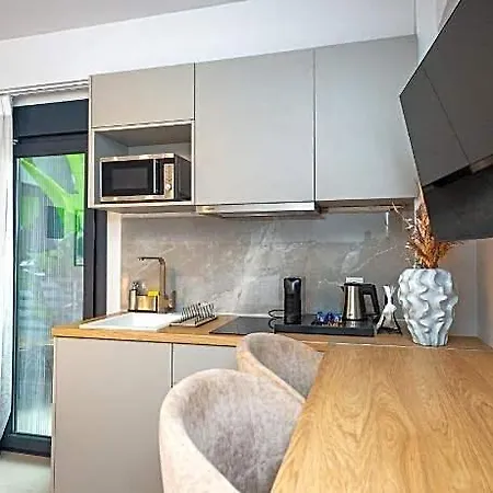 Empress Luxury Residences Apart Otel
