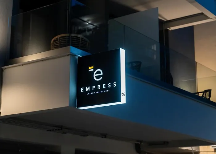 Empress Luxury Residences 4* וולוס