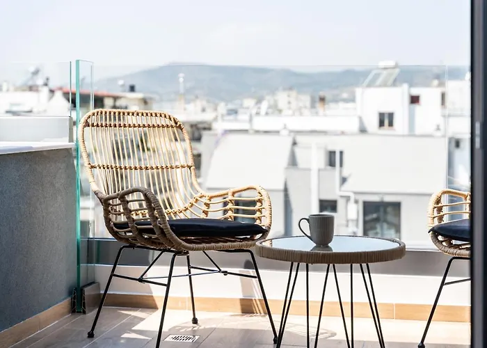 מלון דירות Empress Luxury Residences